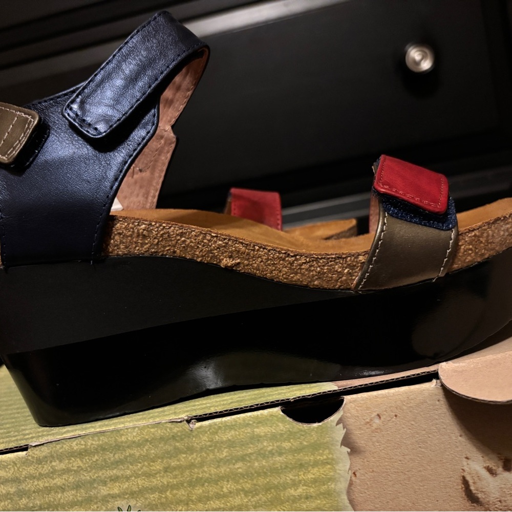 Naot Women's Navy, Red, and Olive Wedge Sandals